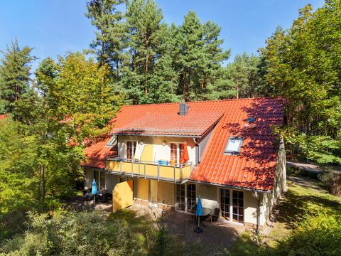 Außenansicht Appartement-Wohnung, Foto: Julia Kussatz