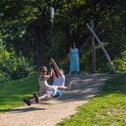 Seilrutsche auf dem Spielplatz am Seestrand Senftenberg, Foto: Rico Schwarze - Glücksfoto GbR