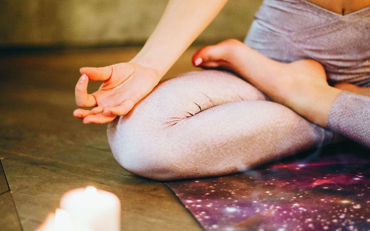 Stretch & Relax, Foto: Elly Fairytale, Lizenz: Pexels 3822621