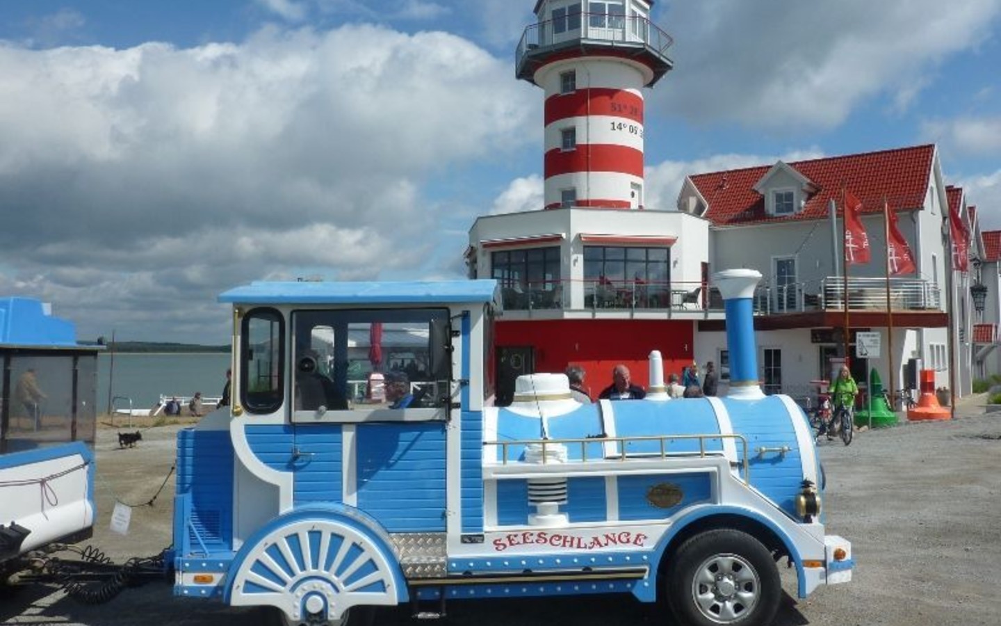 Seeschlange vor Hotel " DerLeuchtTurm" in Geierswalde, Foto: iba-aktiv-tours, Lizenz: iba-aktiv-tours